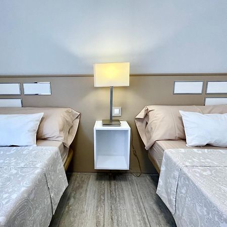 Exclusive Apartments On The First Line Of Benidorm Mar Y Sol Extérieur photo